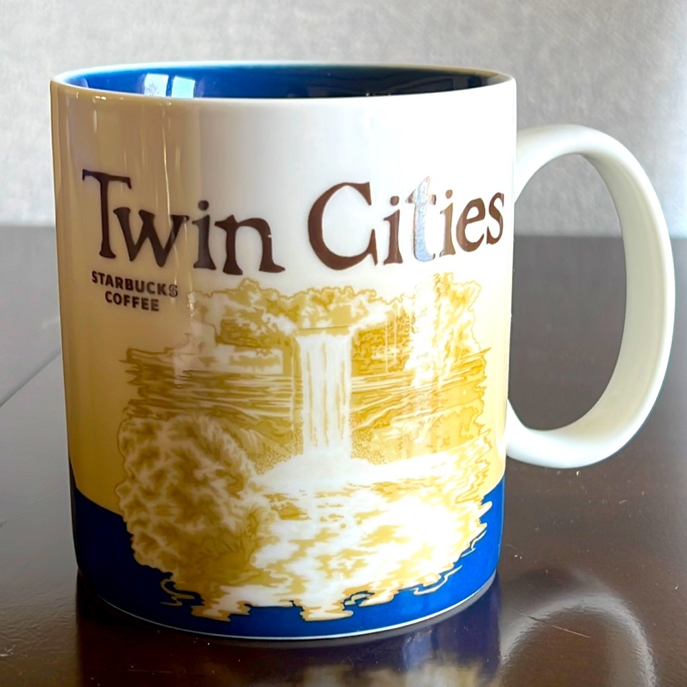Starbucks Rare Twin Cities 2009 Collector Series Mug